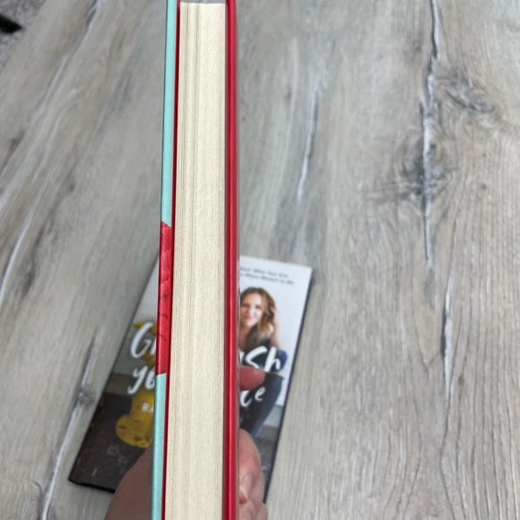 Rachel Hollis Books - Picture 7 of 10